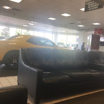 Johnson Dodge Chrysler Jeep Ram - Waiting area - Auto Parts & Supplies Near Me - Budd Lake, New Jersey