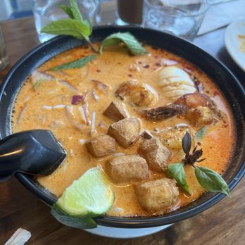 B Star - Laksa - Burmese Near Me - San Francisco, California
