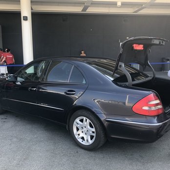 Trip2Rome - Unloading at the ship port(he has a license into the port so no shuttle required if he does the transport!) - Taxis Near Me - Rome, RM