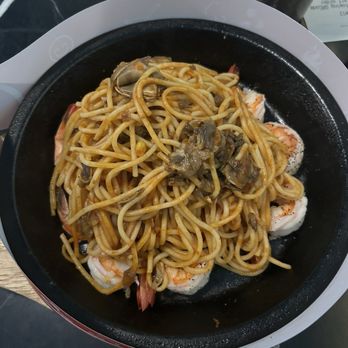 Petit Potato - Tiger shrimp teppan pasta - Taiwanese Near Me - Toronto, Ontario Petit Potato - Tiger shrimp teppan pasta - Taiwanese Near Me - Toronto, Ontario