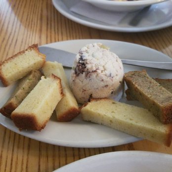 Lucky's Cafe - Coffee & Tea Near Me - Cleveland, Ohio