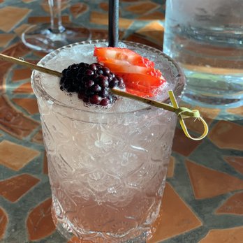 P6 - Sundown Cobbler - Cocktail Bars Near Me - Austin, Texas P6 - Sundown Cobbler - Cocktail Bars Near Me - Austin, Texas