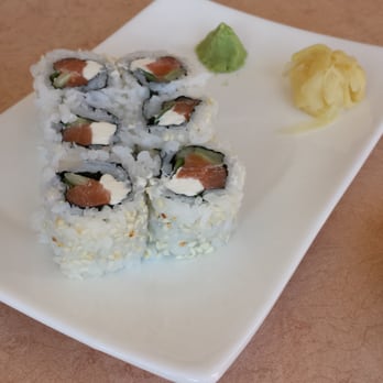 Lotus Xpress - Philadelphia roll - Asian Fusion Near Me - Somerville, Massachusetts Lotus Xpress - Philadelphia roll - Asian Fusion Near Me - Somerville, Massachusetts