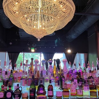 Suite Restaurant / Lounge - Bars Near Me - Bellevue, Washington Suite Restaurant / Lounge - Bars Near Me - Bellevue, Washington