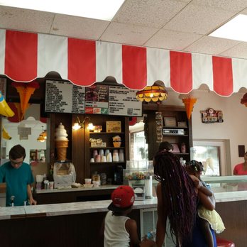 Pink Dipper - Ice Cream & Frozen Yogurt Near Me - North Augusta, South Carolina Pink Dipper - Ice Cream & Frozen Yogurt Near Me - North Augusta, South Carolina