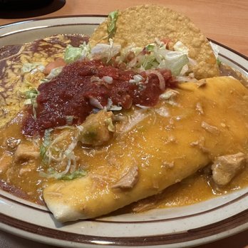 Las Glorias Mexican Restaurant - Large Combination platter with Chile verde - Mexican Near Me - Draper, Utah