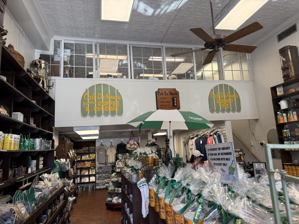 Cafe Du Monde Company Store Logo