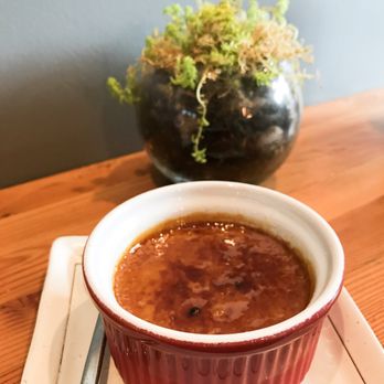 Crackle Creme - Thai Tea Creme Brûlée - Desserts Near Me - Vancouver, British Columbia Crackle Creme - Thai Tea Creme Brûlée - Desserts Near Me - Vancouver, British Columbia