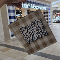 Bath & Body Works