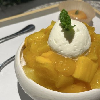 Seoul Sweets - mango bingsoo - Desserts Near Me - New York, New York Seoul Sweets - mango bingsoo - Desserts Near Me - New York, New York