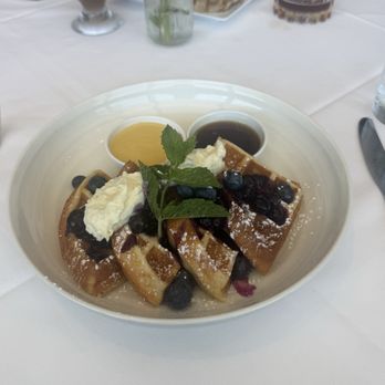 The Annie Cafe & Bar - Lemon Blueberry Curd Waffles - Breakfast & Brunch Near Me - Houston, Texas The Annie Cafe & Bar - Lemon Blueberry Curd Waffles - Breakfast & Brunch Near Me - Houston, Texas