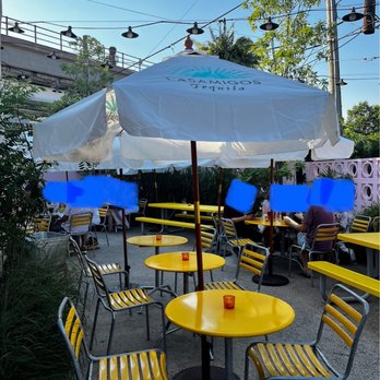 LMNO - Patio seating - Mexican Near Me - Philadelphia, Pennsylvania