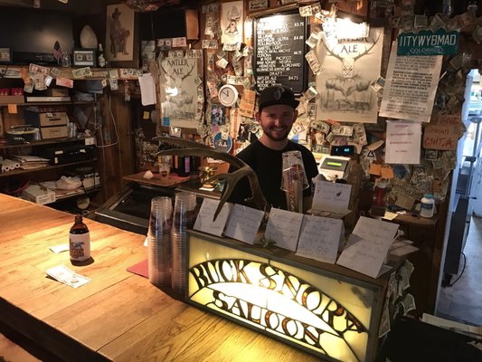 Bucksnort Saloon by null