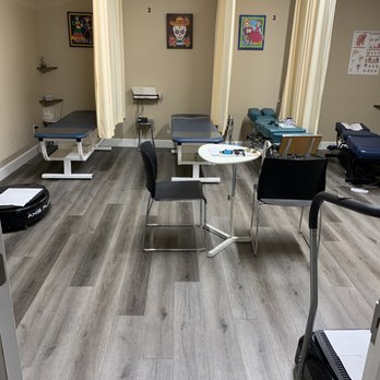 Bayfair Chiropractic - Our Office - Chiropractors Near Me - San Leandro, California