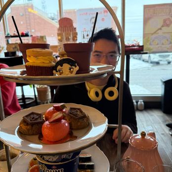 Oishiii Sweets - high tea set - Desserts Near Me - Toronto, Ontario Oishiii Sweets - high tea set - Desserts Near Me - Toronto, Ontario