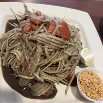 Viet-Thai - 21. Papaya Salad no peppers for mama bear - Vietnamese Near Me - Lowell, Massachusetts Viet-Thai - 21. Papaya Salad no peppers for mama bear - Vietnamese Near Me - Lowell, Massachusetts