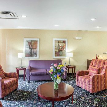Comfort Suites - Hotels Near Me - Manchester, Tennessee