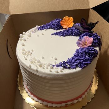 Muscoreil's Fine Desserts - White Almond raspberry - Bakeries Near Me - North Tonawanda, New York