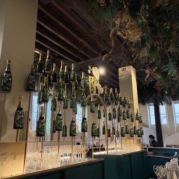 Champagne Perrier-Jouet - Wineries Near Me - Epernay, 51