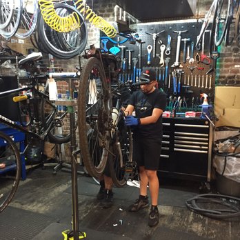 Bicycle Habitat - Pablo was showing me the touring bikes that are aluminum and carbon fiber like the 2018 Specialized Diverge Comp E5 with "Future Shock". - Bike Rentals Near Me - New York, New York Bicycle Habitat - Pablo was showing me the touring bikes that are aluminum and carbon fiber like the 2018 Specialized Diverge Comp E5 with "Future Shock". - Bike Rentals Near Me - New York, New York