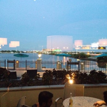 Aqua - Great ambiance And view! To bad food does not measure up. - Seafood Near Me - Tampa, Florida