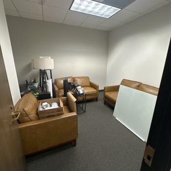 Highlight Moving - Movers Near Me - Los Angeles, California Highlight Moving - Movers Near Me - Los Angeles, California