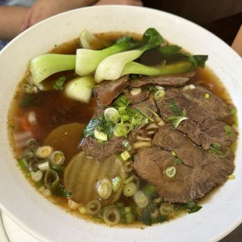 Sis Cafe - Beef noodle soup: comforting broth with smooth noodles, extremely tender beef, carrots, radish, and veggies. - Asian Fusion Near Me - Los Angeles, California Sis Cafe - Beef noodle soup: comforting broth with smooth noodles, extremely tender beef, carrots, radish, and veggies. - Asian Fusion Near Me - Los Angeles, California