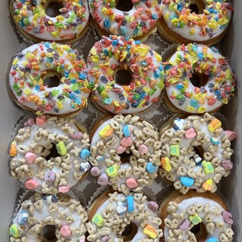 Golden Donuts - Donuts Near Me - Elk Grove, California Golden Donuts - Donuts Near Me - Elk Grove, California