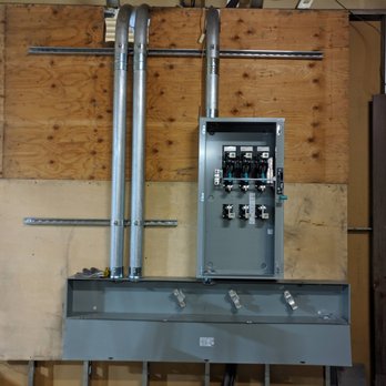Reynov Electric - Electricians Near Me