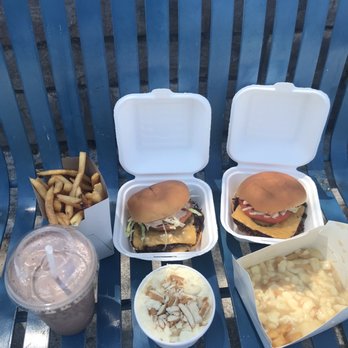 Rosie's Burgers - Fries, chocolate shake Double party burger, banana pudding Beyond burger, poutine - Burgers Near Me - Mississauga, Ontario Rosie's Burgers - Fries, chocolate shake Double party burger, banana pudding Beyond burger, poutine - Burgers Near Me - Mississauga, Ontario