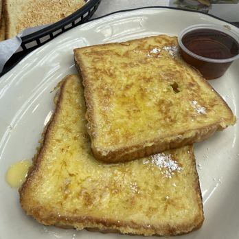 Yellow Basket of Menifee - 1/2 French Toast $10.99 - American Near Me - Menifee, California Yellow Basket of Menifee - 1/2 French Toast $10.99 - American Near Me - Menifee, California