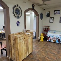 Cortez Mexican Food - Interior