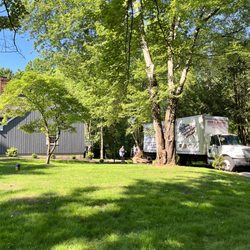 Murphy Moving & Storage - Moving day!