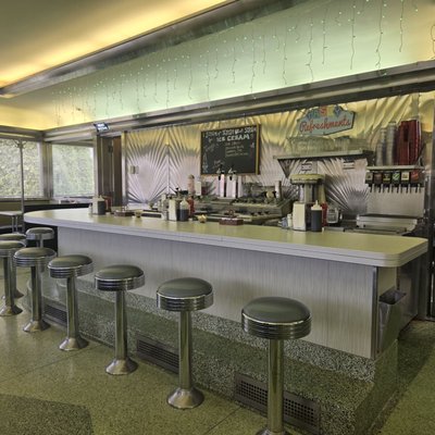 Joni's Diner by null