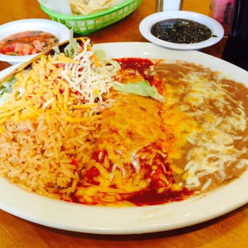 Lupita's - Beef taco and enchilada combo plate. - Mexican Near Me - Pasadena, California