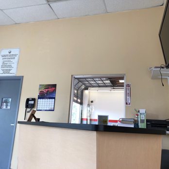 Temecula's Synfast Oil Change - Oil change time. - Oil Change Stations Near Me - Temecula, California Temecula's Synfast Oil Change - Oil change time. - Oil Change Stations Near Me - Temecula, California