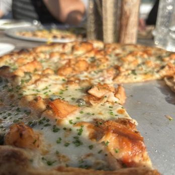 The Salmonberry - This is a smoked salmon pizza! Delicious! - Salad Near Me - Wheeler, Oregon