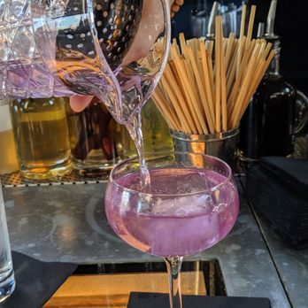 Ophelia - So pretty! - Cocktail Bars Near Me - New York, New York