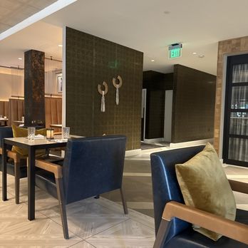 West + Stone - Generic Sheraton decor - when you are in iconic Fort Worth??? - American Near Me - Fort Worth, Texas West + Stone - Generic Sheraton decor - when you are in iconic Fort Worth??? - American Near Me - Fort Worth, Texas