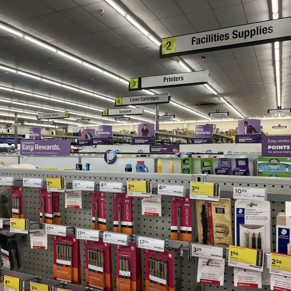 Staples - Shipping Centers Near Me - Seal Beach, California