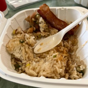 Spinners Cafe - Fried Rice and chilli and French Toast - American Near Me - Waianae, Hawaii Spinners Cafe - Fried Rice and chilli and French Toast - American Near Me - Waianae, Hawaii