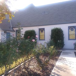 Calvary Chapel of Hanford - Rose garden