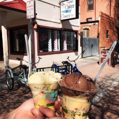 Crystal's Cakes & Cones by null