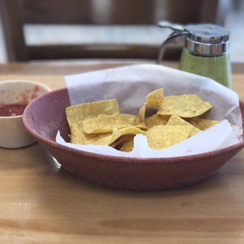 Taqueria de Jalisco - Chips with amazing salsa - Mexican Near Me - Houston, Texas Taqueria de Jalisco - Chips with amazing salsa - Mexican Near Me - Houston, Texas