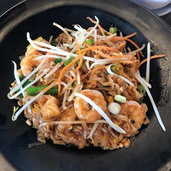 STIX Eatery - Shrimp Pad Thai Noodles - Thai Near Me - Concord, California