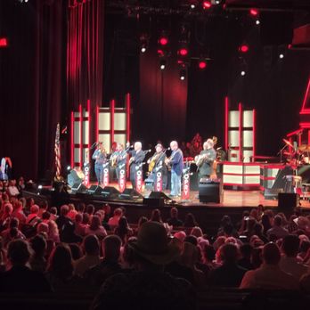 Grand Ole Opry - Music Venues Near Me - Nashville, Tennessee Grand Ole Opry - Music Venues Near Me - Nashville, Tennessee