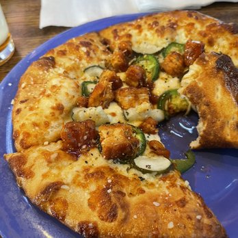 Mac's Pizza Pub - The Nashville hot pizza. Very nice flavors.  Perfectly prepared! - Pizza Near Me - Cold Spring, Kentucky