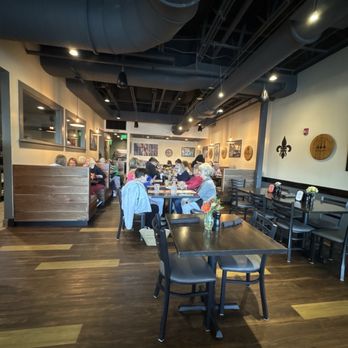 Gander An American Grill - The dining area with comfortable seating and ambiance - American Near Me - Louisville, Kentucky Gander An American Grill - The dining area with comfortable seating and ambiance - American Near Me - Louisville, Kentucky