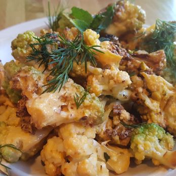 True Food Kitchen - Charred cauliflower app. So good, I could just have this for my meal! - Vegetarian Near Me - Pasadena, California True Food Kitchen - Charred cauliflower app. So good, I could just have this for my meal! - Vegetarian Near Me - Pasadena, California