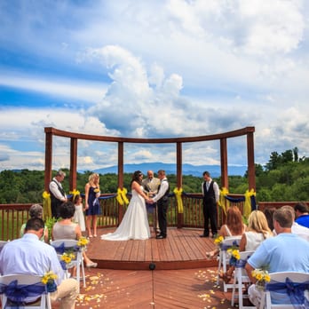 Flower Mountain Weddings - Venues & Event Spaces Near Me - Sevierville, Tennessee Flower Mountain Weddings - Venues & Event Spaces Near Me - Sevierville, Tennessee